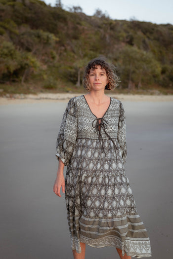 Jasmine Midi Dress ~ Charcoal